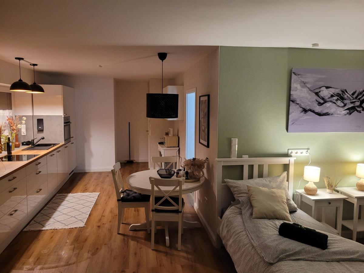 Ferienwohnung Nachtigall 2 Бад-Герсфельд Екстер'єр фото